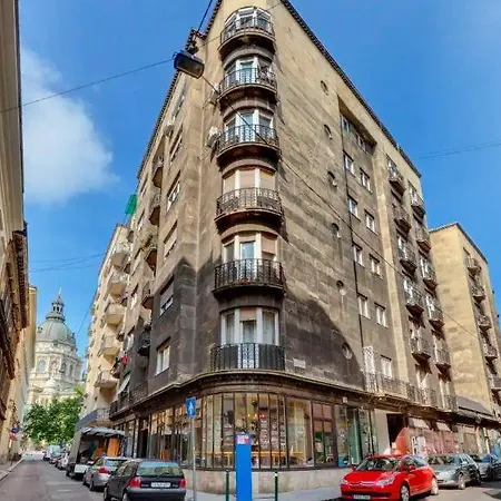 Apartman Neo-baroque Near Basilica